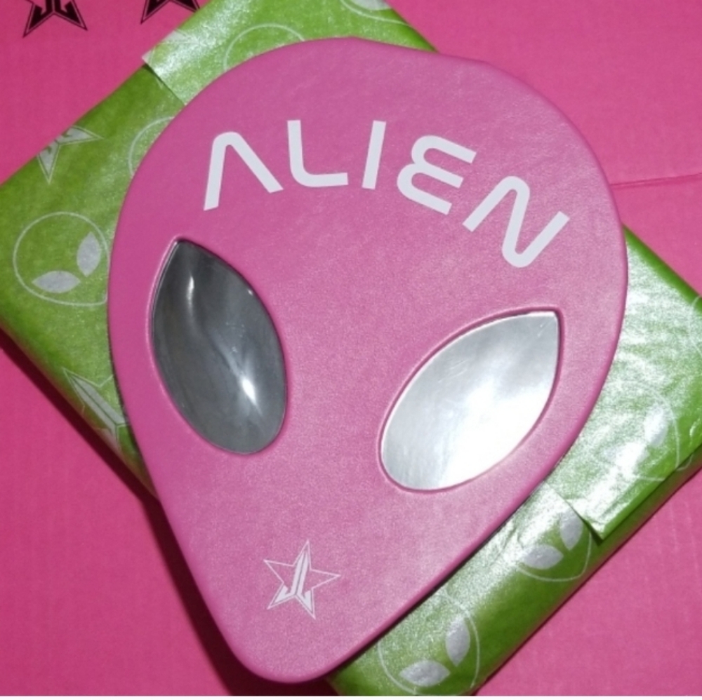 BNIB Jeffree Star Cosmetics Alien Palette
